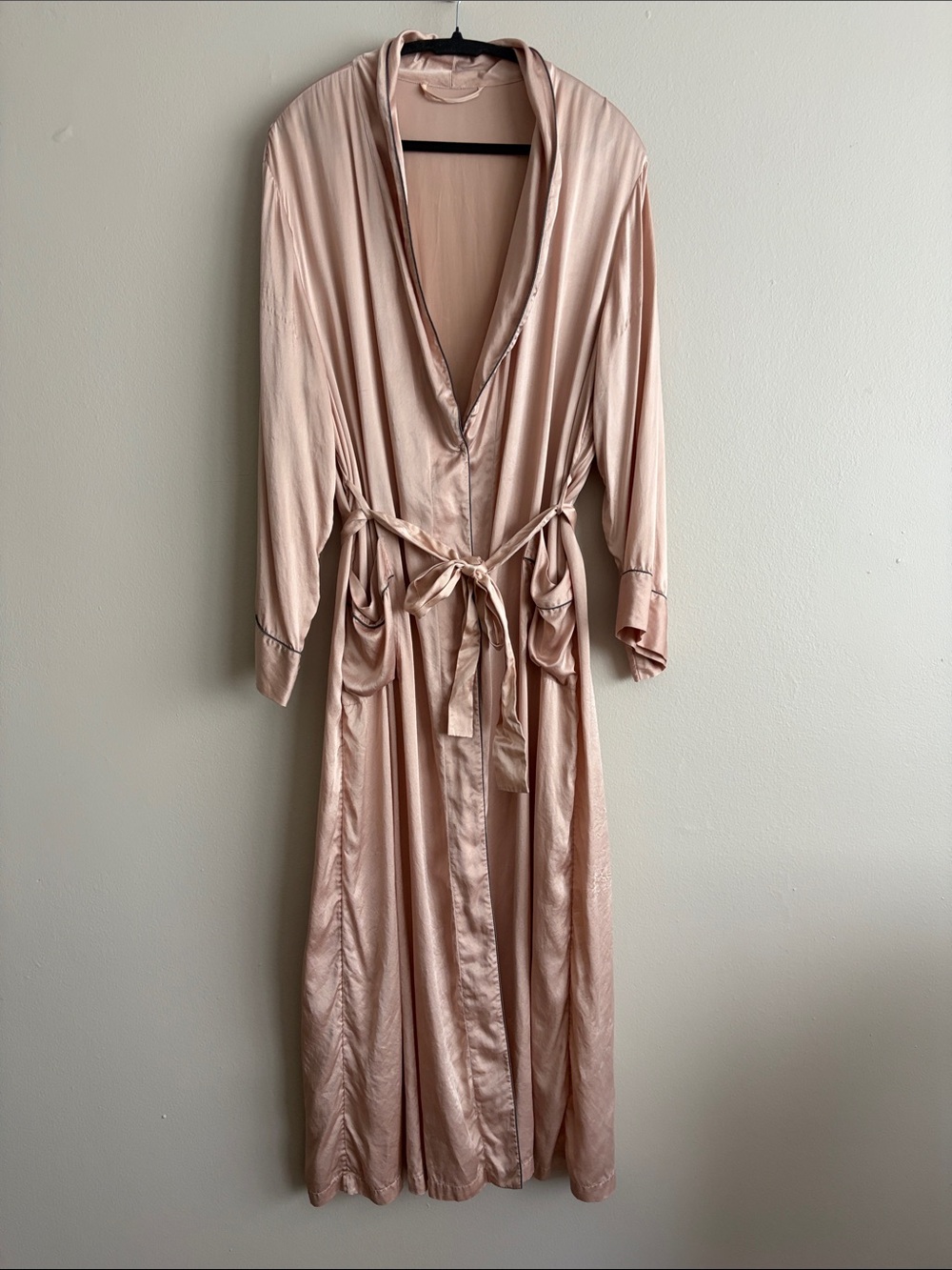 Blush Pink Luxurious 100% Silk Long-Length Robe Large